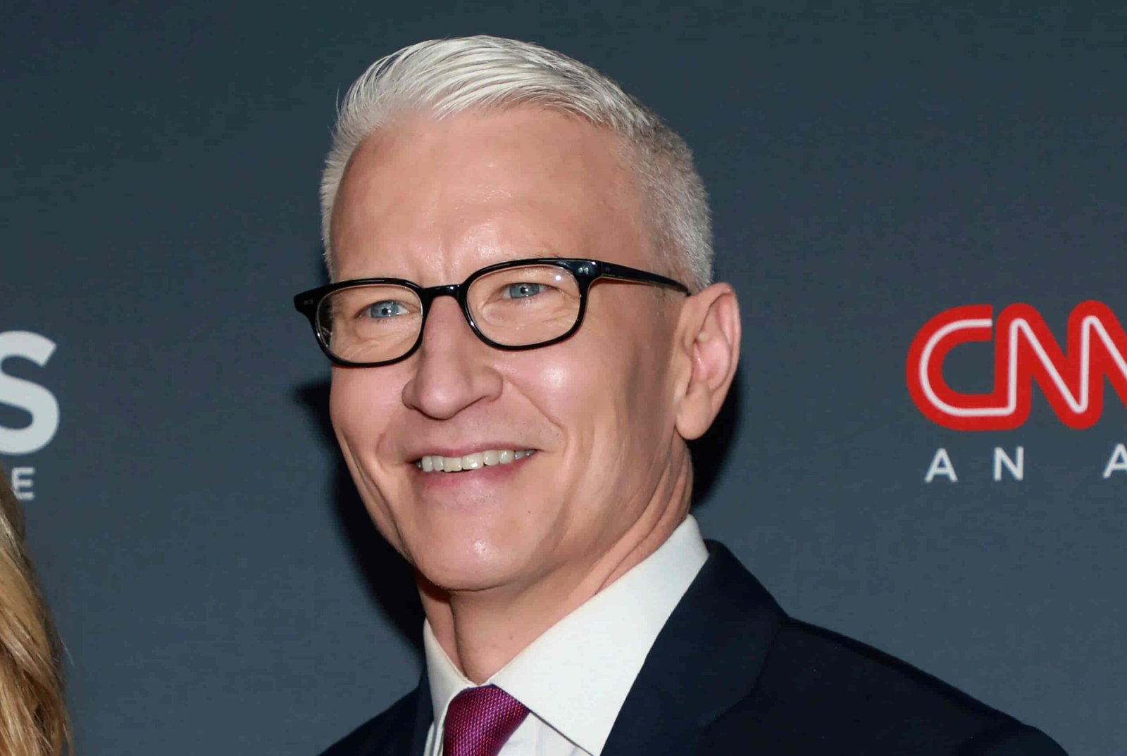 Anderson Cooper Networth 2025